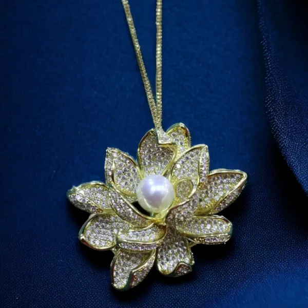 Floral Pearl Pendant 21