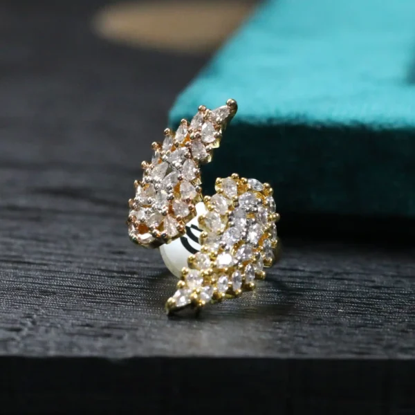 Zirconia Feather Ring 3